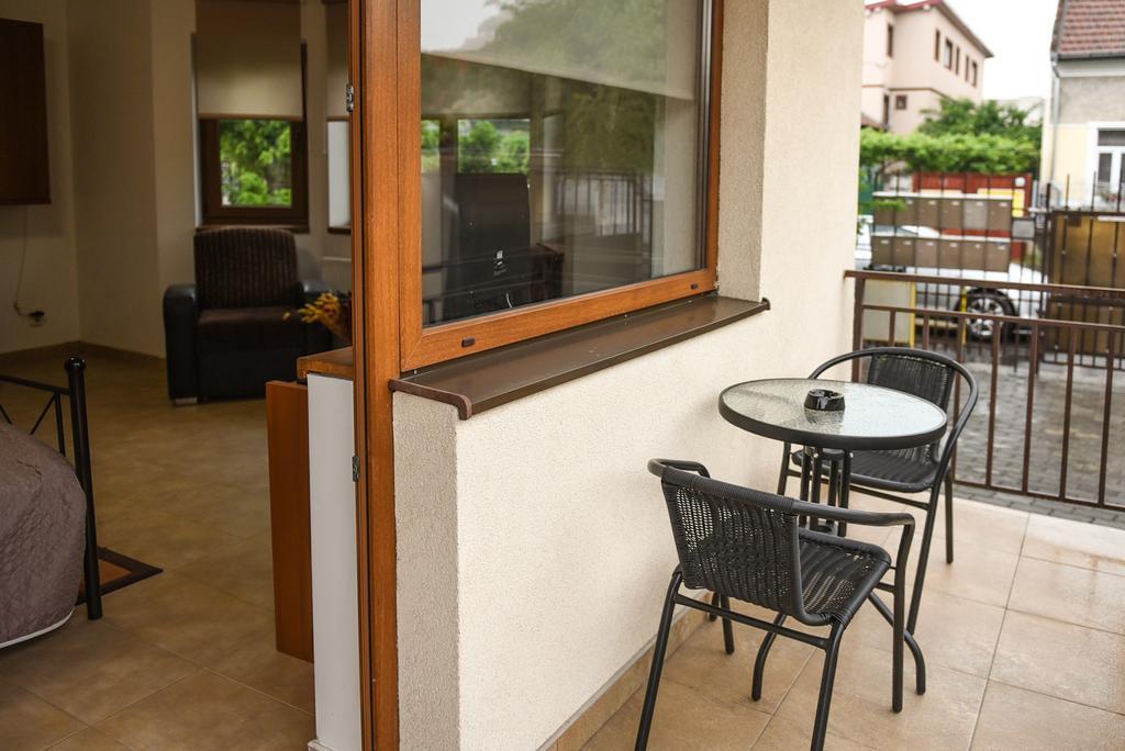 Modern Apartment Near City Center Cluj-Napoca Luaran gambar
